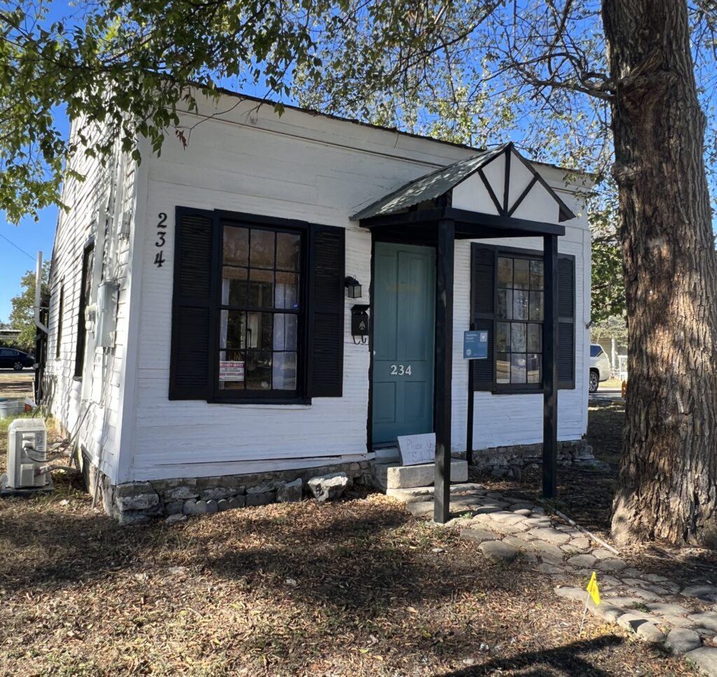 Moon RIver HD Ultrasound Front